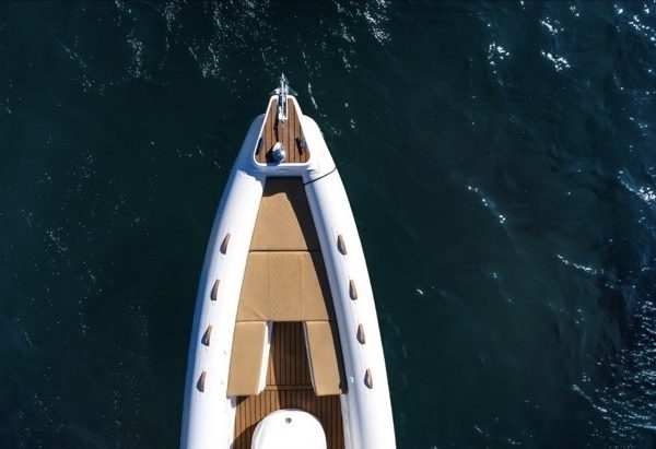 Rent a Boat Milos - Sea Guide